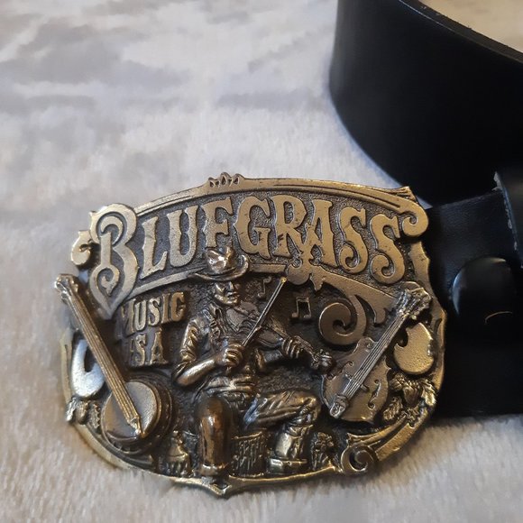 Men's Leather Dark Brown Belt with Bluegrass Buckle SIZE 48 - Picture 1 of 8